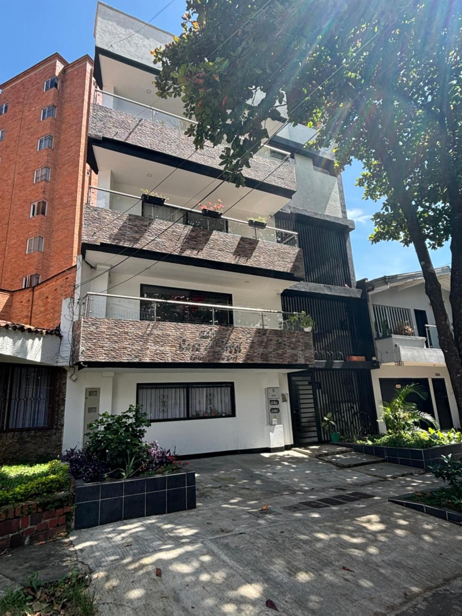 Casa Del Arbol Apto. 301 Medellín Esterno foto